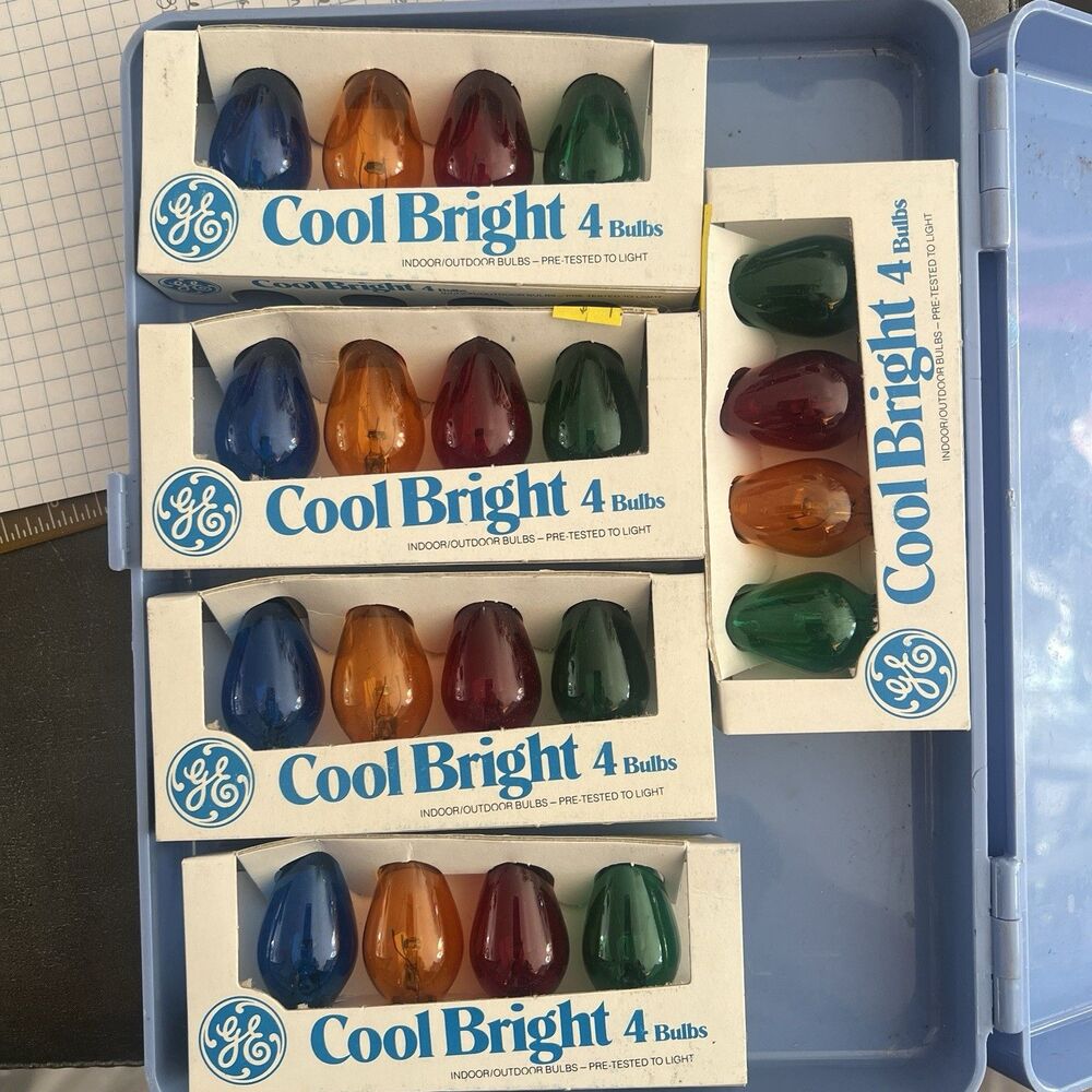 Vtg Christmas Bulbs GE Cool Bright Five 4-Pack Multicolor Candlebra Base Taiwan